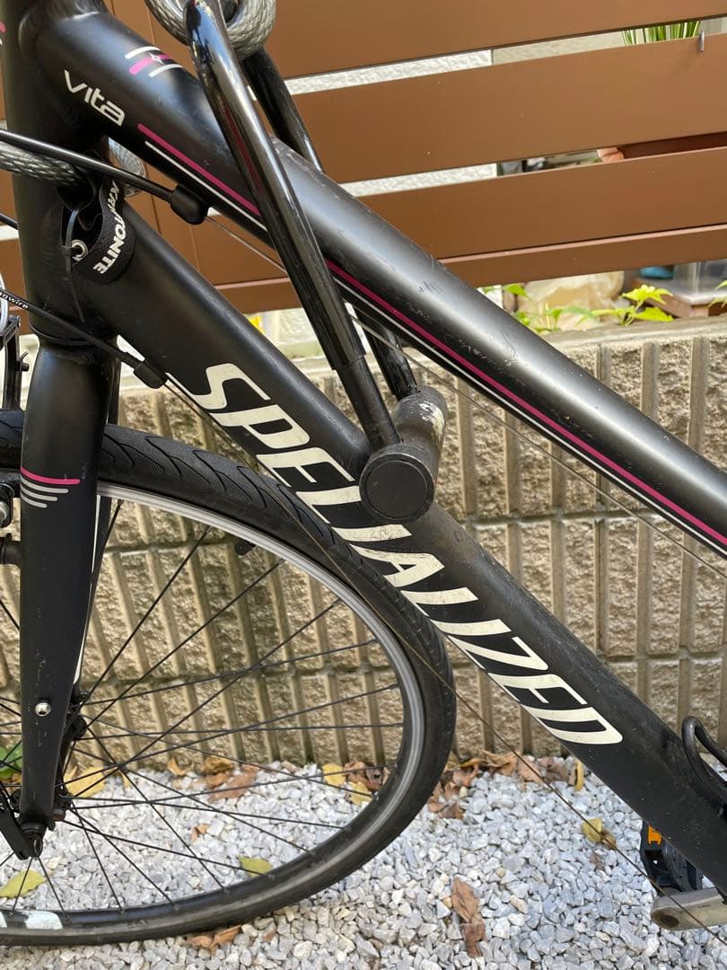 自転車　クロスバイク　specialized en14764 24段変速