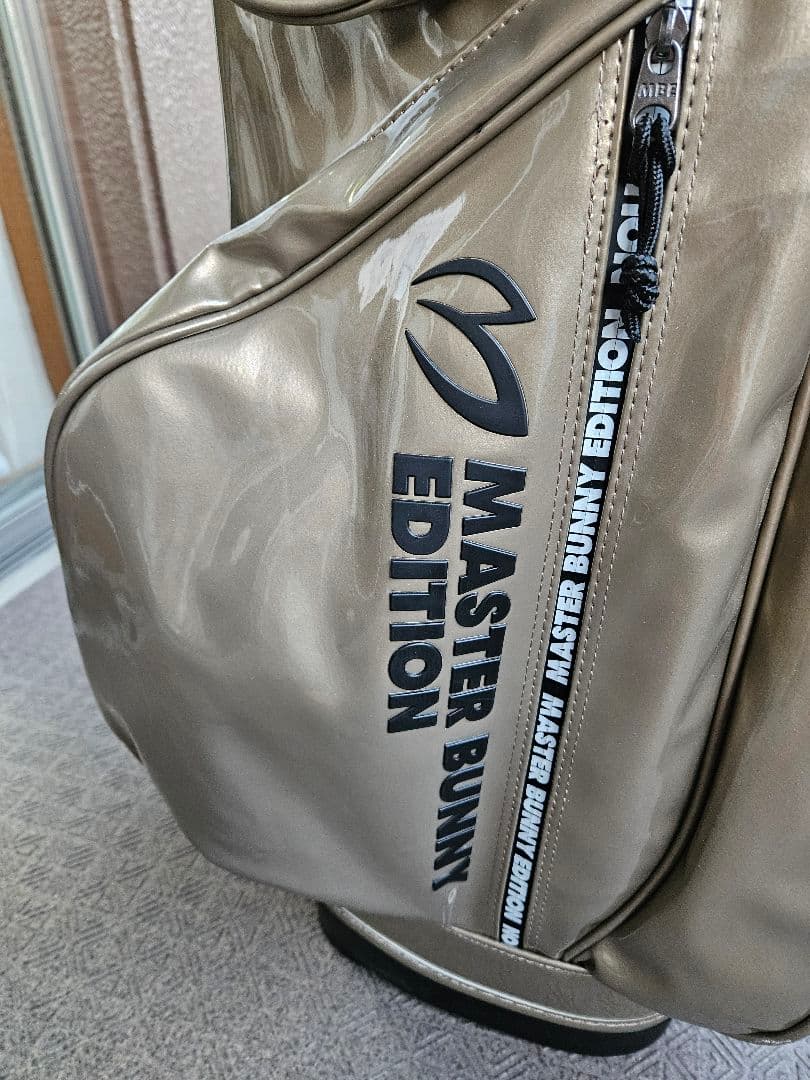 MASTER BUNNY EDITION スタンドキャディバッグ