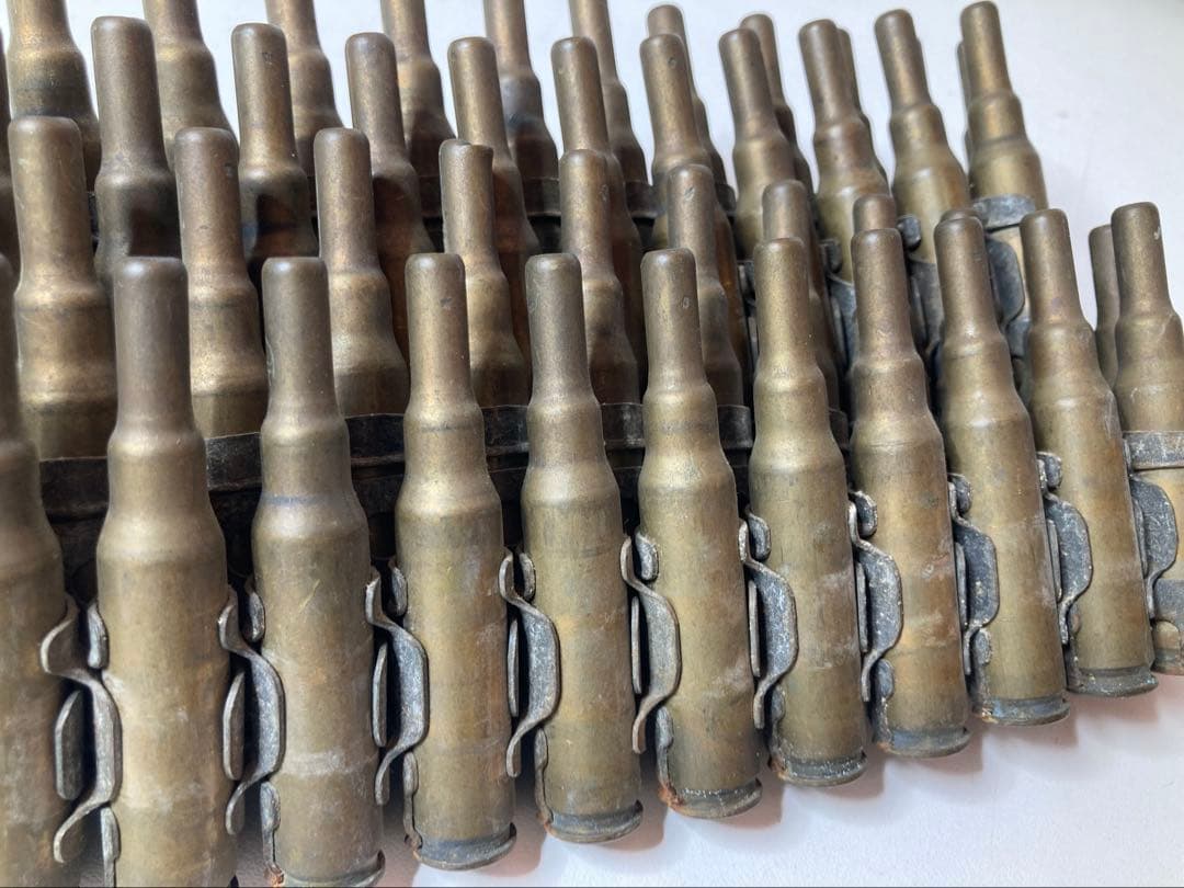 ヴィンテージ 銃弾 弾丸ベルト ミリタリー フルメタル