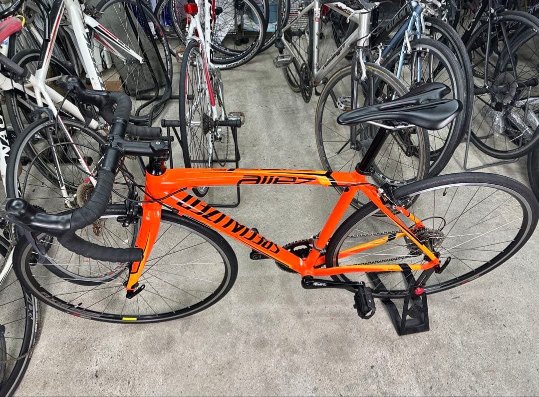 基本分解発送送料無料完成車配送もご相談くださいSPECIALIZED ALLEZ