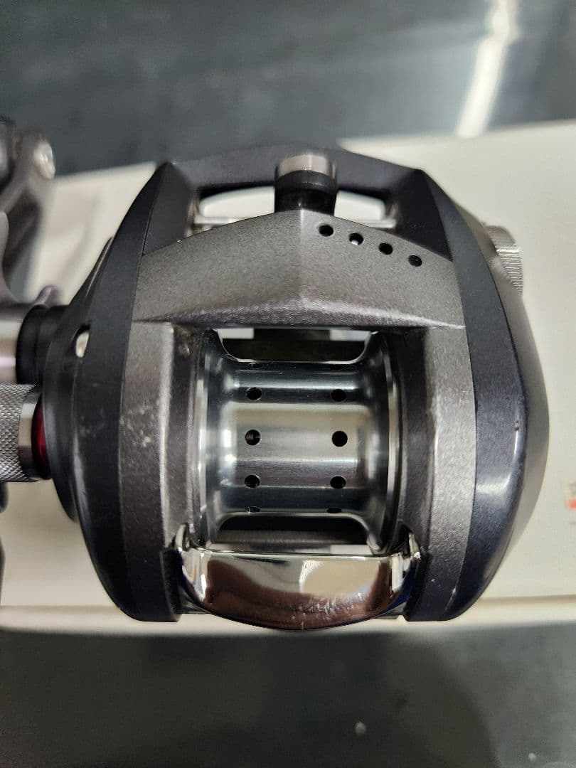 DAIWA PX68R/L ベイトリール