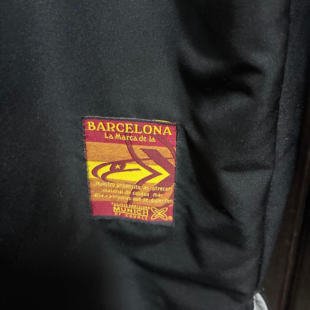 amador MUNICH JOGA XX ベンチコート