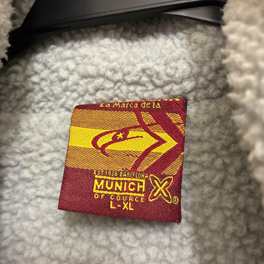 amador MUNICH JOGA XX ベンチコート