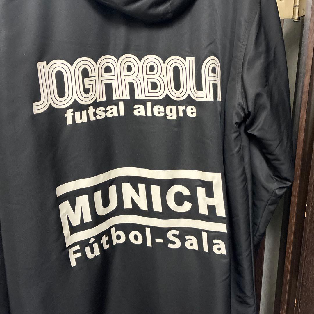amador MUNICH JOGA XX ベンチコート