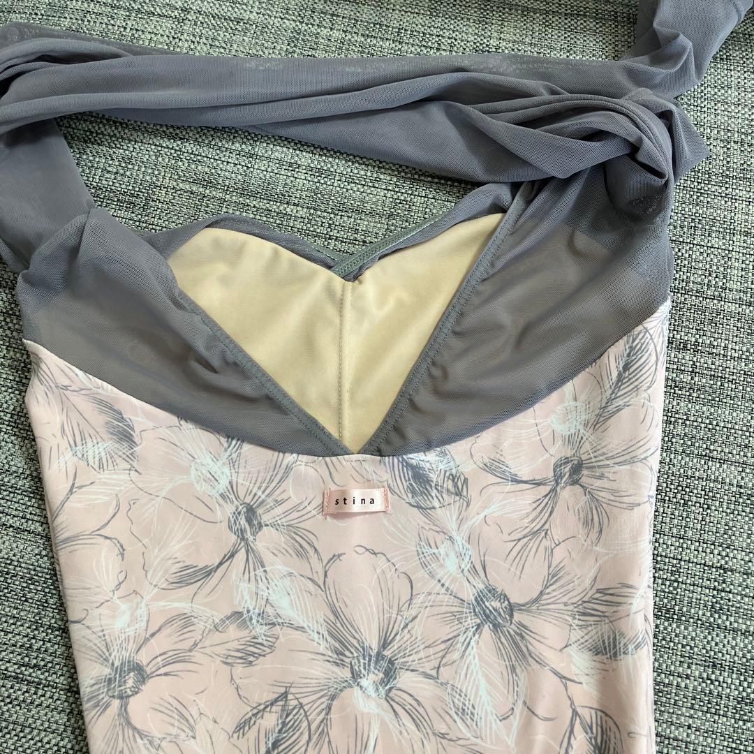 美品 stina 花柄 長袖レオタード P