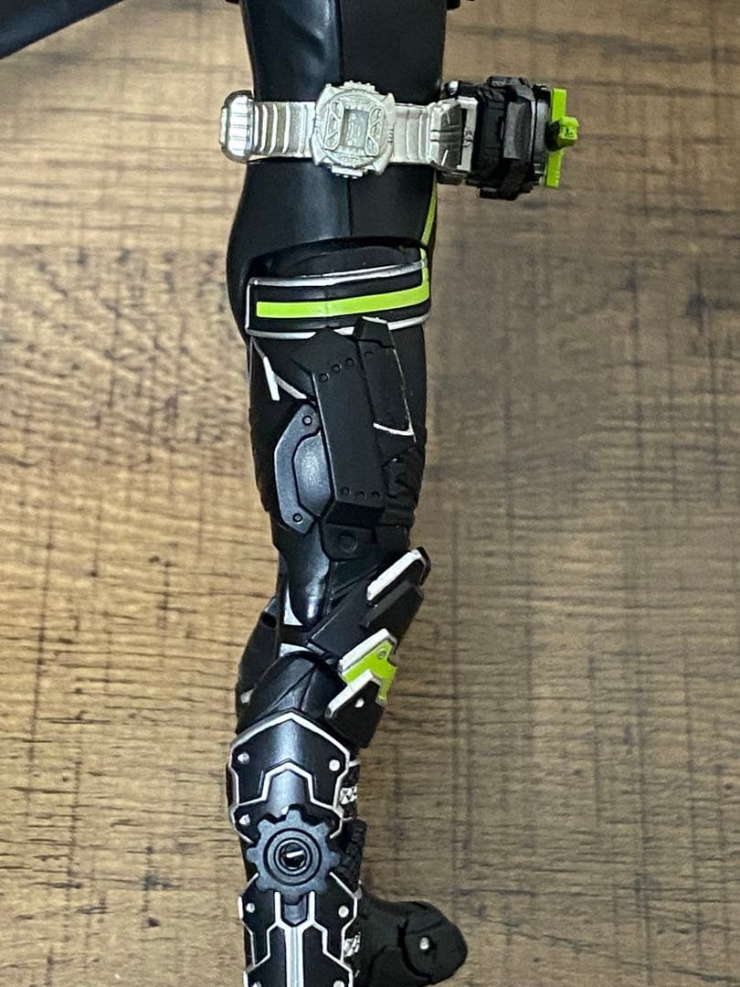 S.H.Figuarts　仮面ライダータイクーン　ブジンソード　発光ヘッド付き