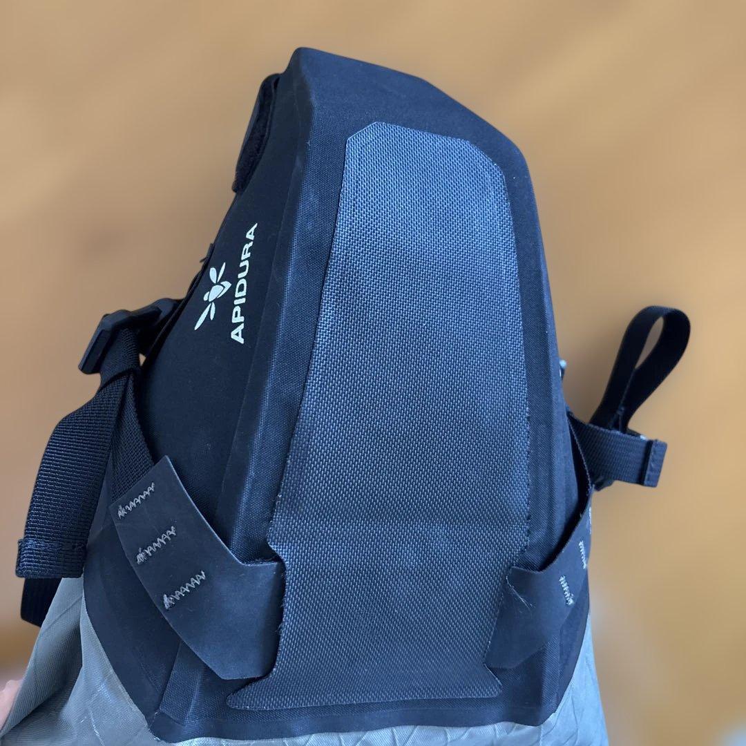 Apidura サドルバッグ6L