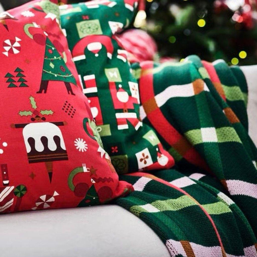 新品　 IKEA ヴィンテルフィント ブランケット マルチカラー クリスマス