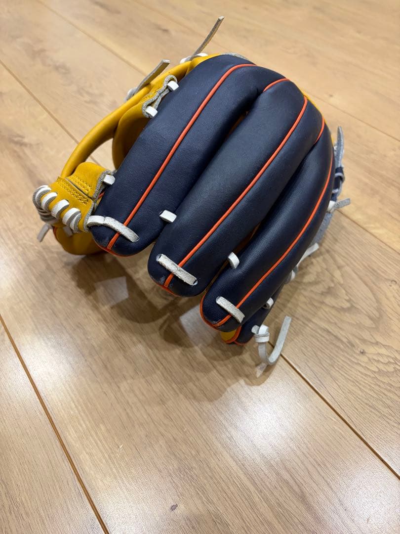 NIKE一般内野手グローブ！廃盤品！限定モデル！ほぼ新品！