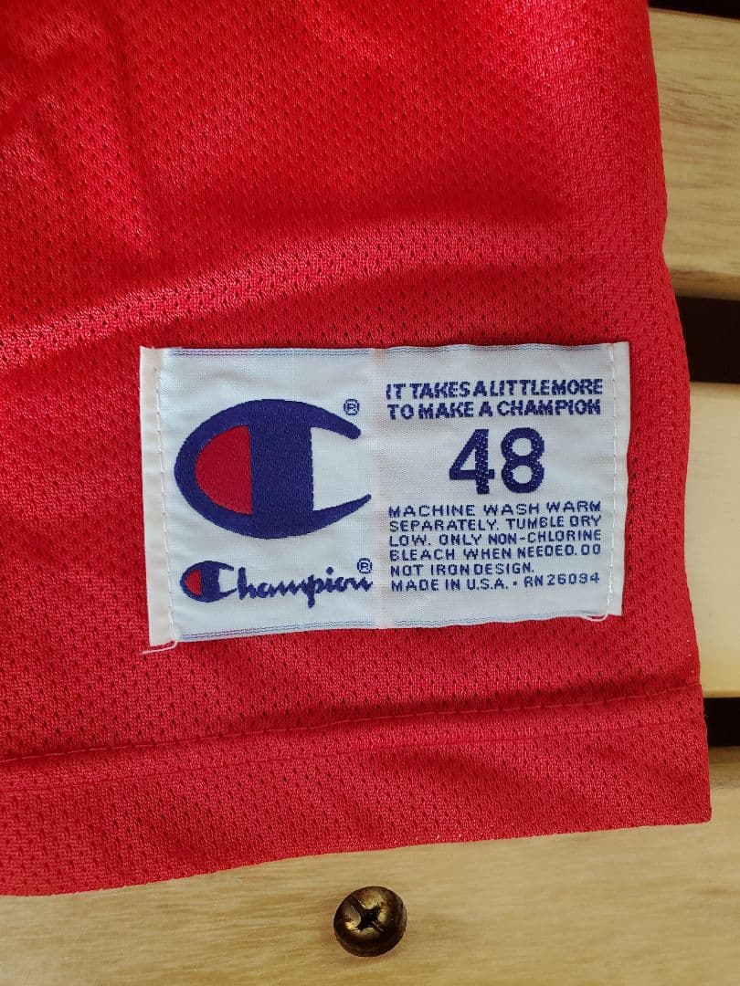 シカゴ・ブルズ ジョーダン ユニフォーム Champion製 48