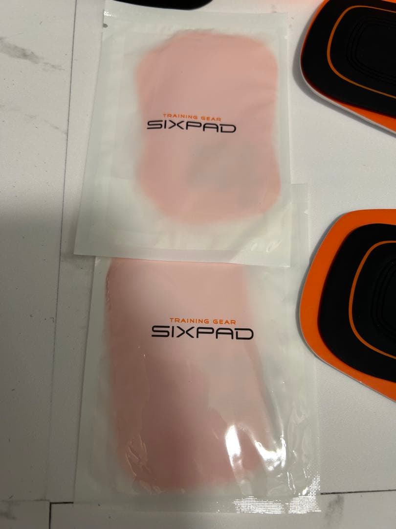 SIXPAD BODY REVOLUTION EMSトレーニング機器2個セット
