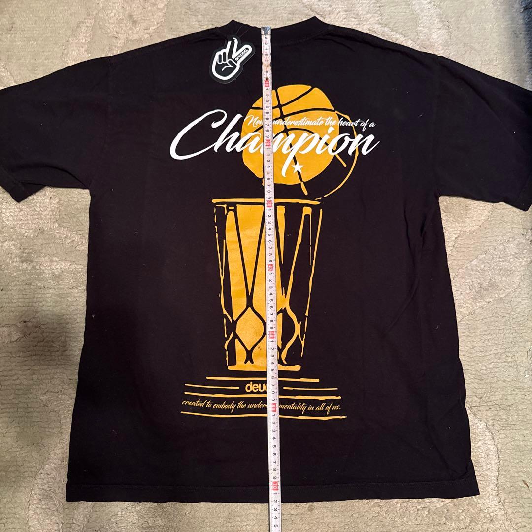 レア　未使用タグ付き　dudes Tシャツ　サイズM NBAトロフィー