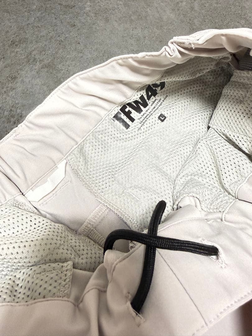 TTW49 ストレッチスリムフィットパンツ新品
