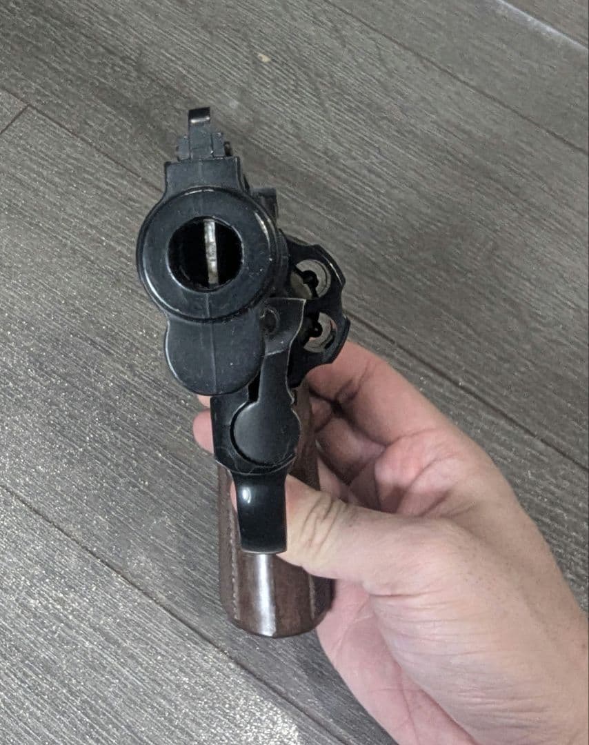MGC製 コルトパイソン357マグナム 4inch ABS製モデルガン