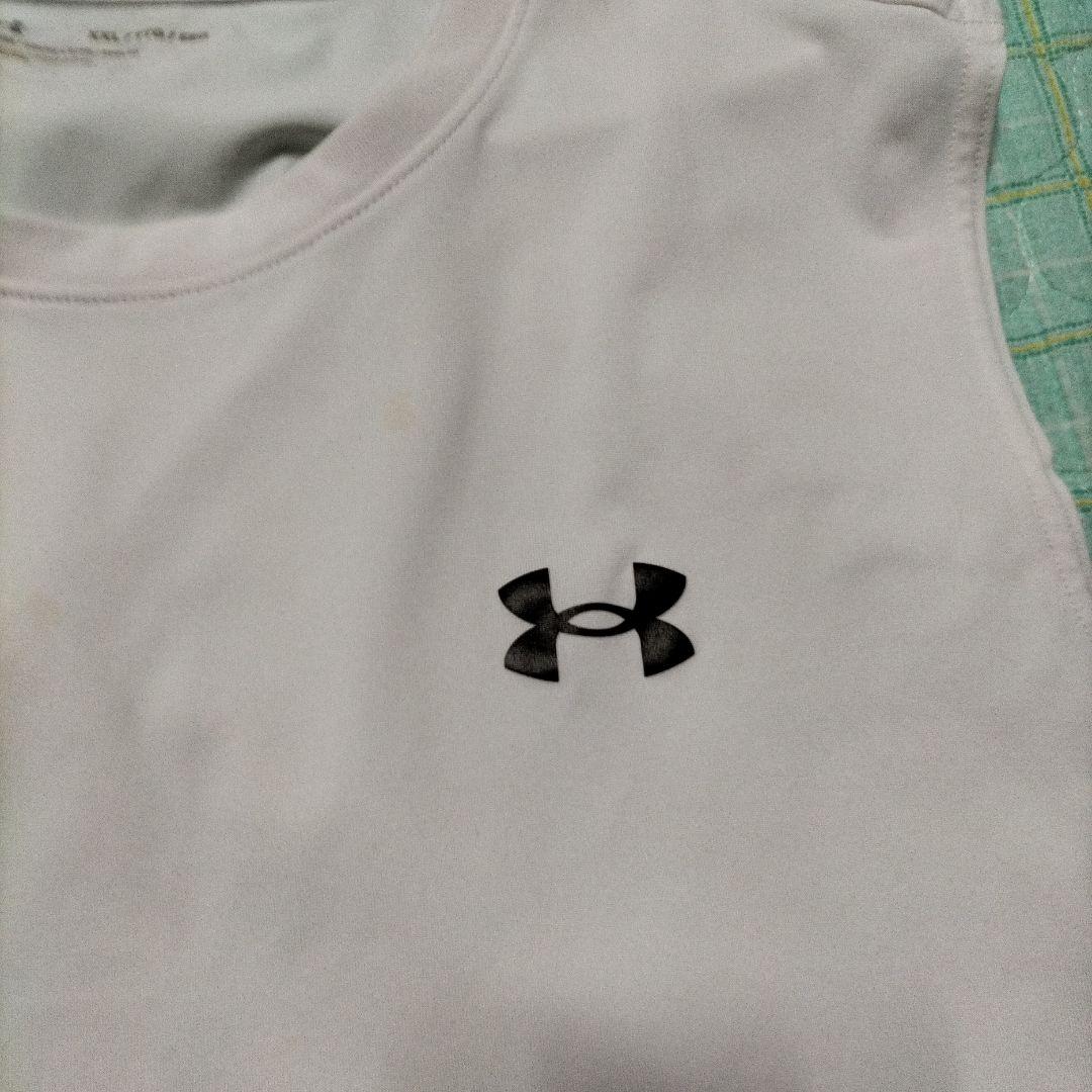 Under Armour ノースリーブ アンダーシャツ XXL ホワイト
