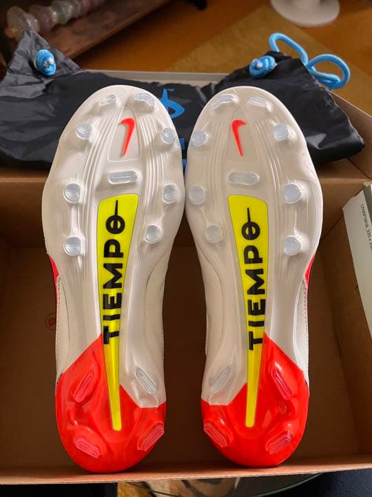 NIKE ティエンポ　26センチ