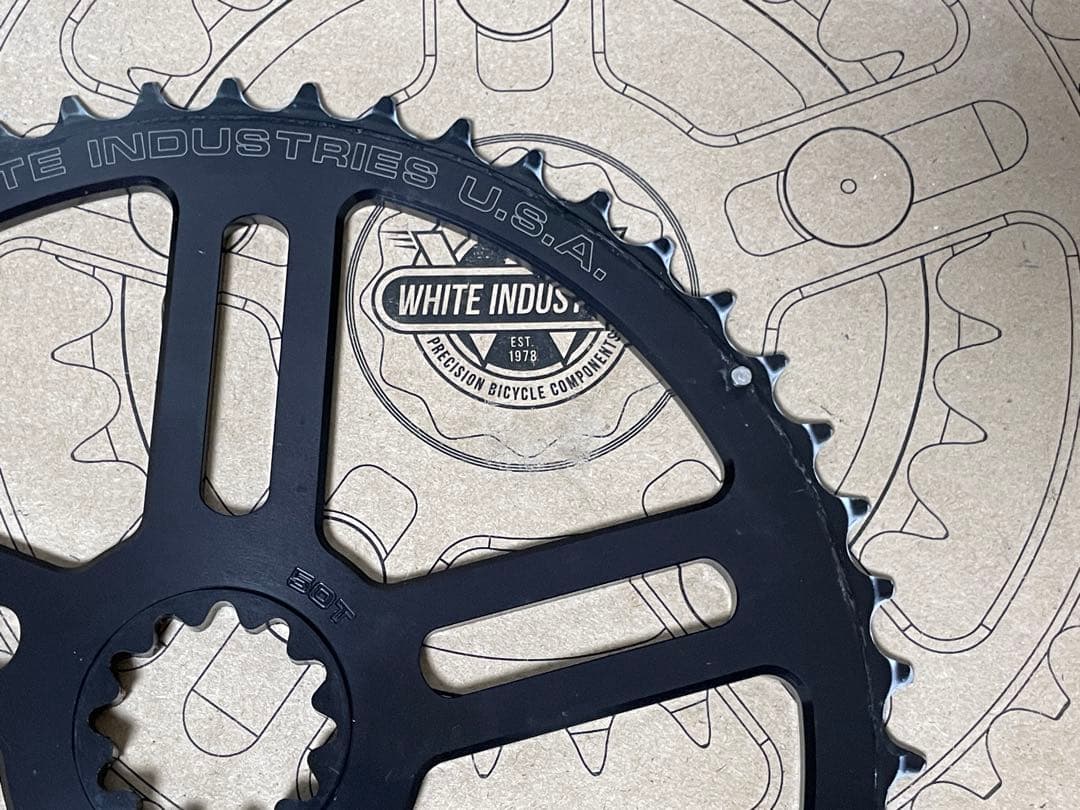 White Industries ホワイトインダストリーズ チェーンリング