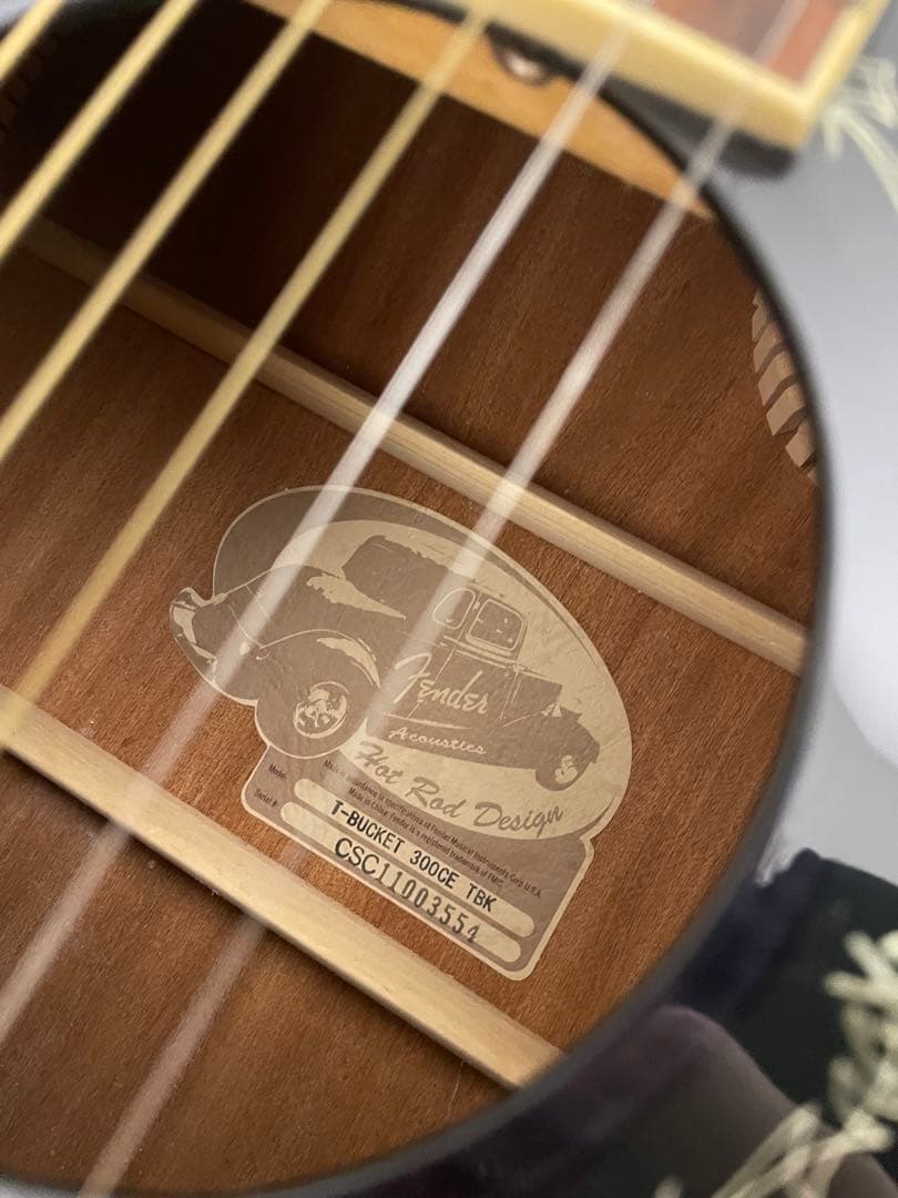 Fender T-Bucket 300CE/TBK アコースティックギター