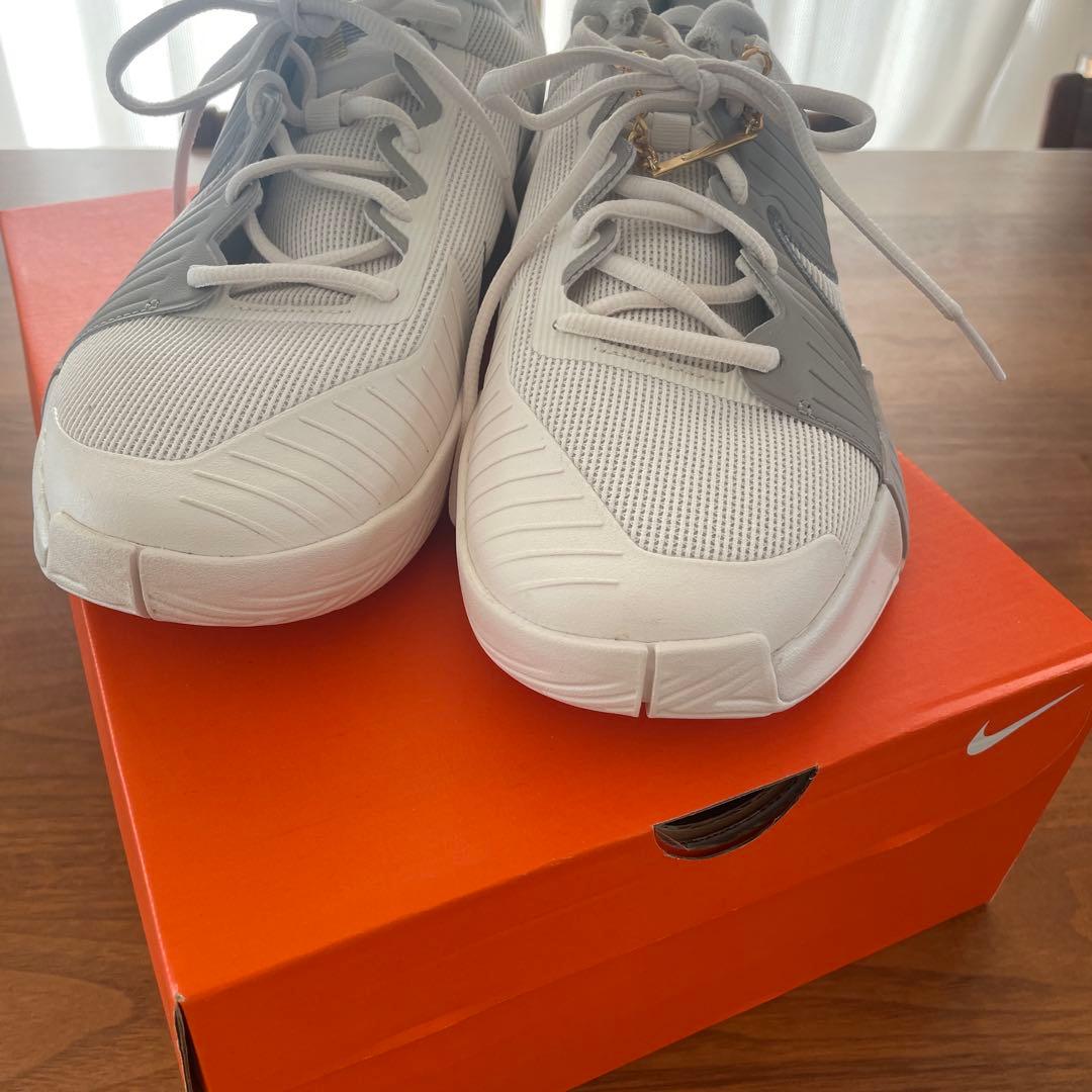 【新品未使用】Nike ナイキ GPチャレンジ pro テニスシューズ 27.5