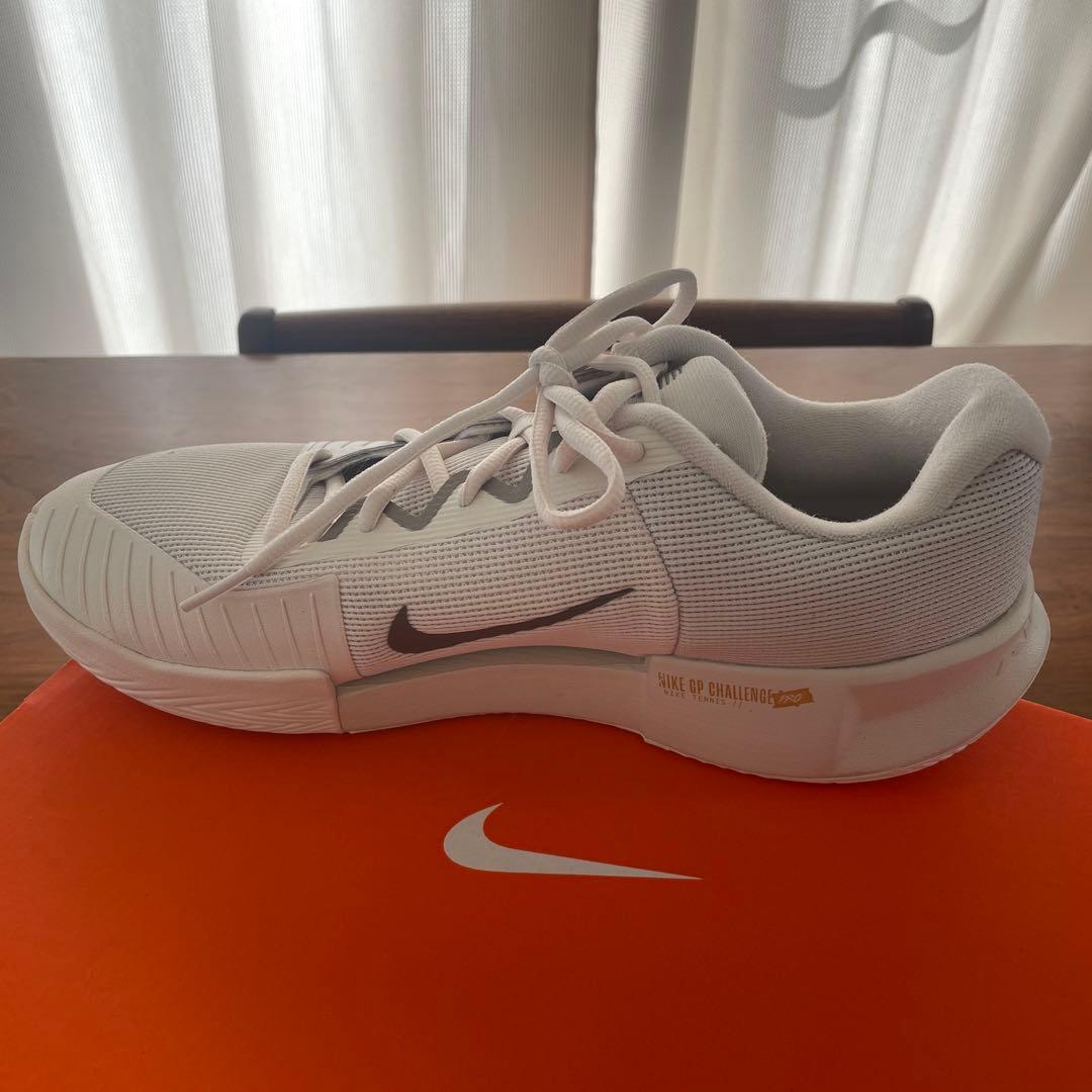 【新品未使用】Nike ナイキ GPチャレンジ pro テニスシューズ 27.5