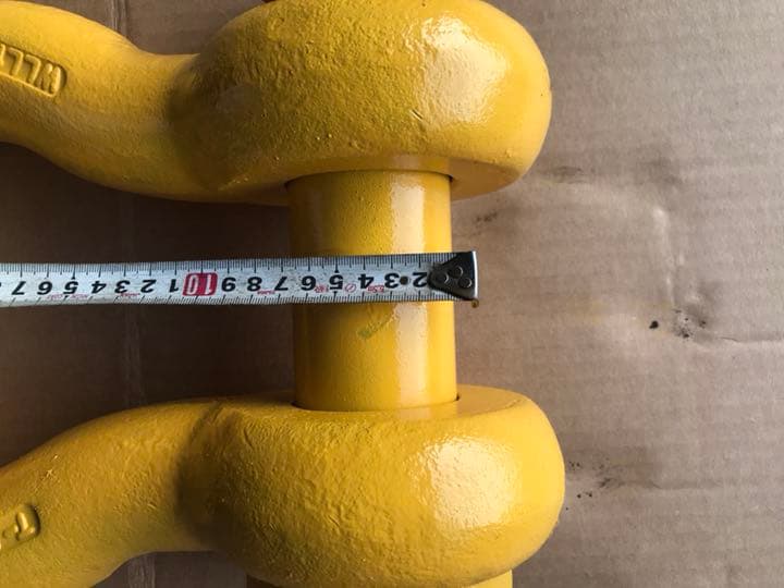 シャックル