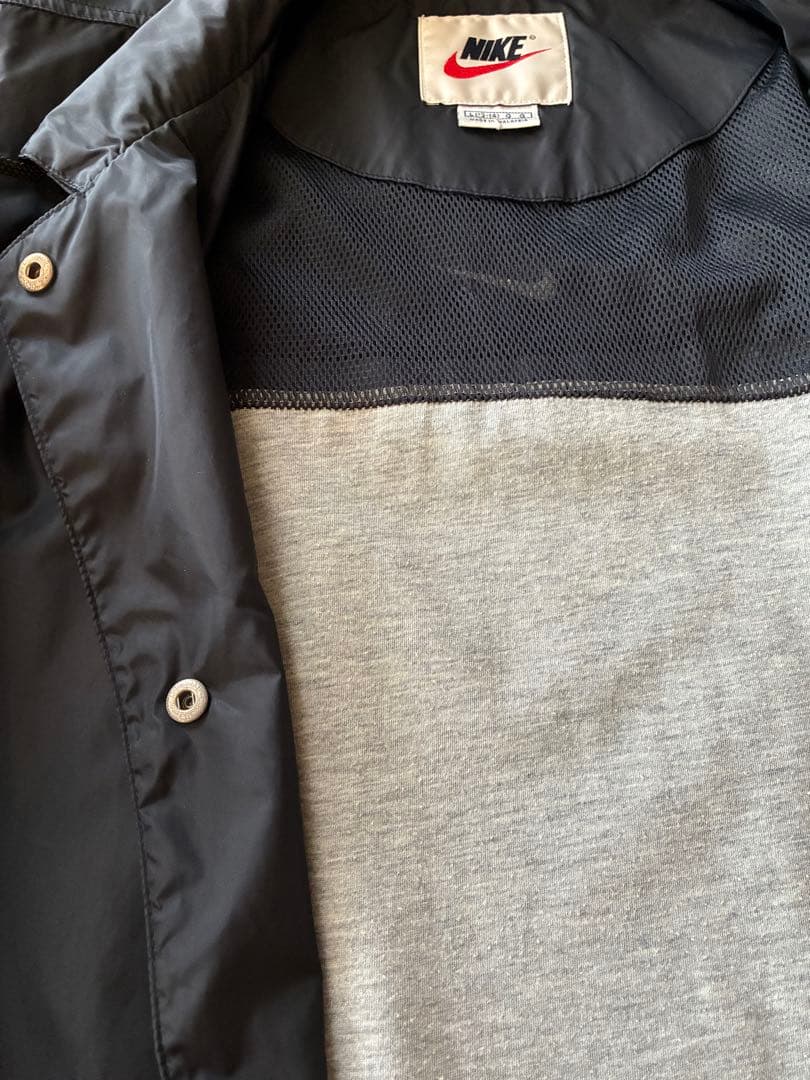【90s】NIKE 白タグ ナイロンジャケット ウインドブレーカー 黒 赤ライン