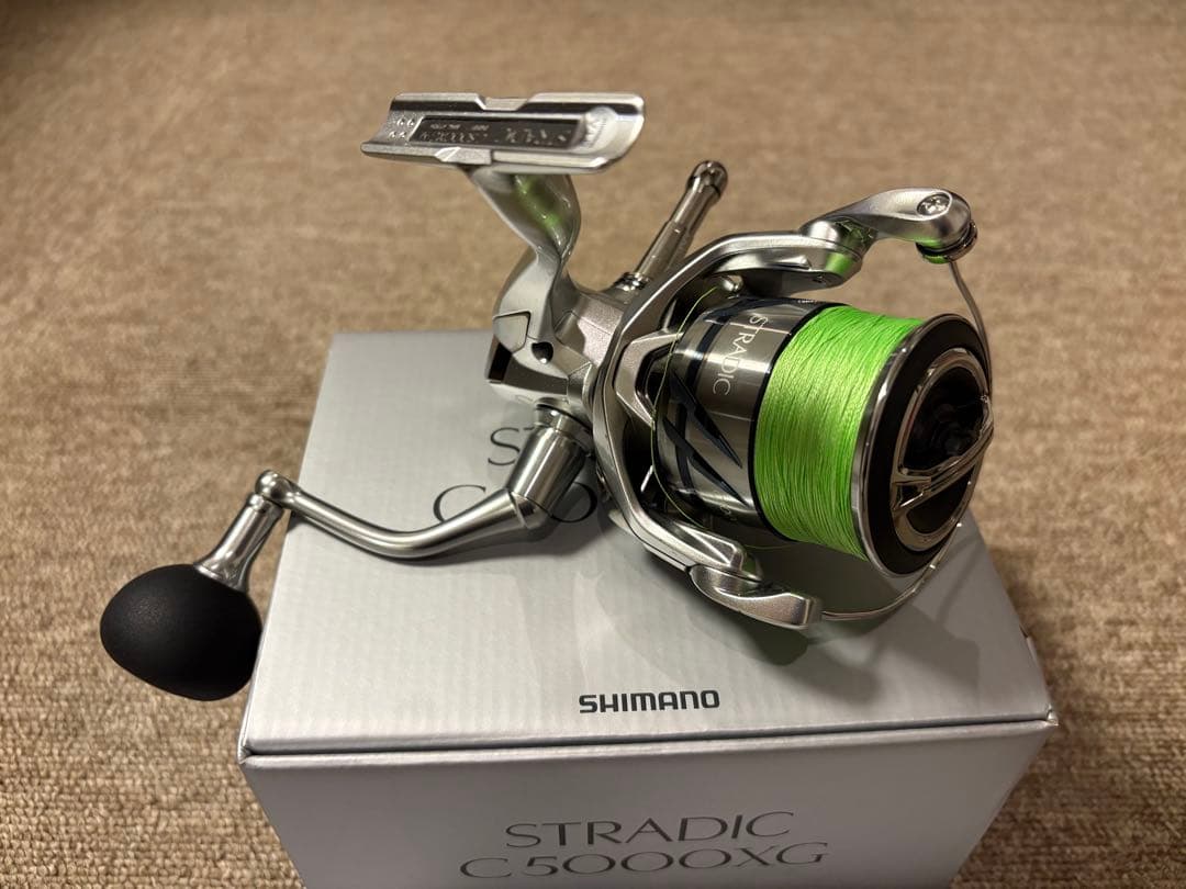 シマノ　23ストラディック C5000XG 使用回数1回 美品