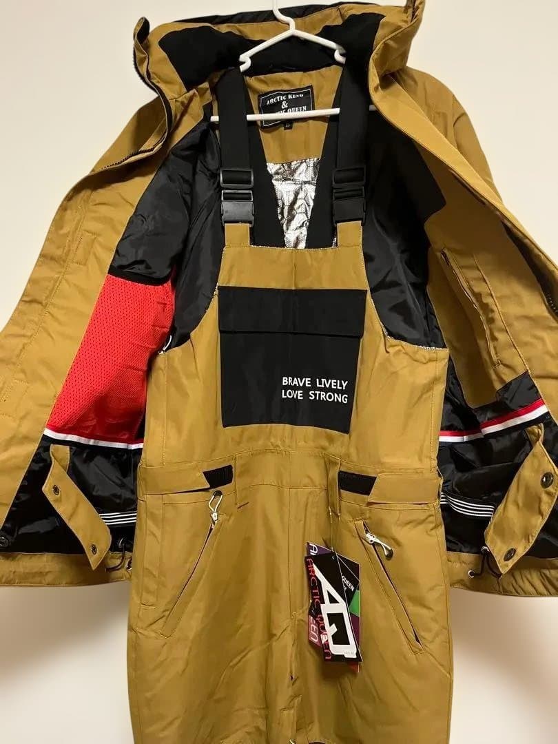 【新品】スキーウエア上下セット　ビブパンツ・ジャケットセット　S