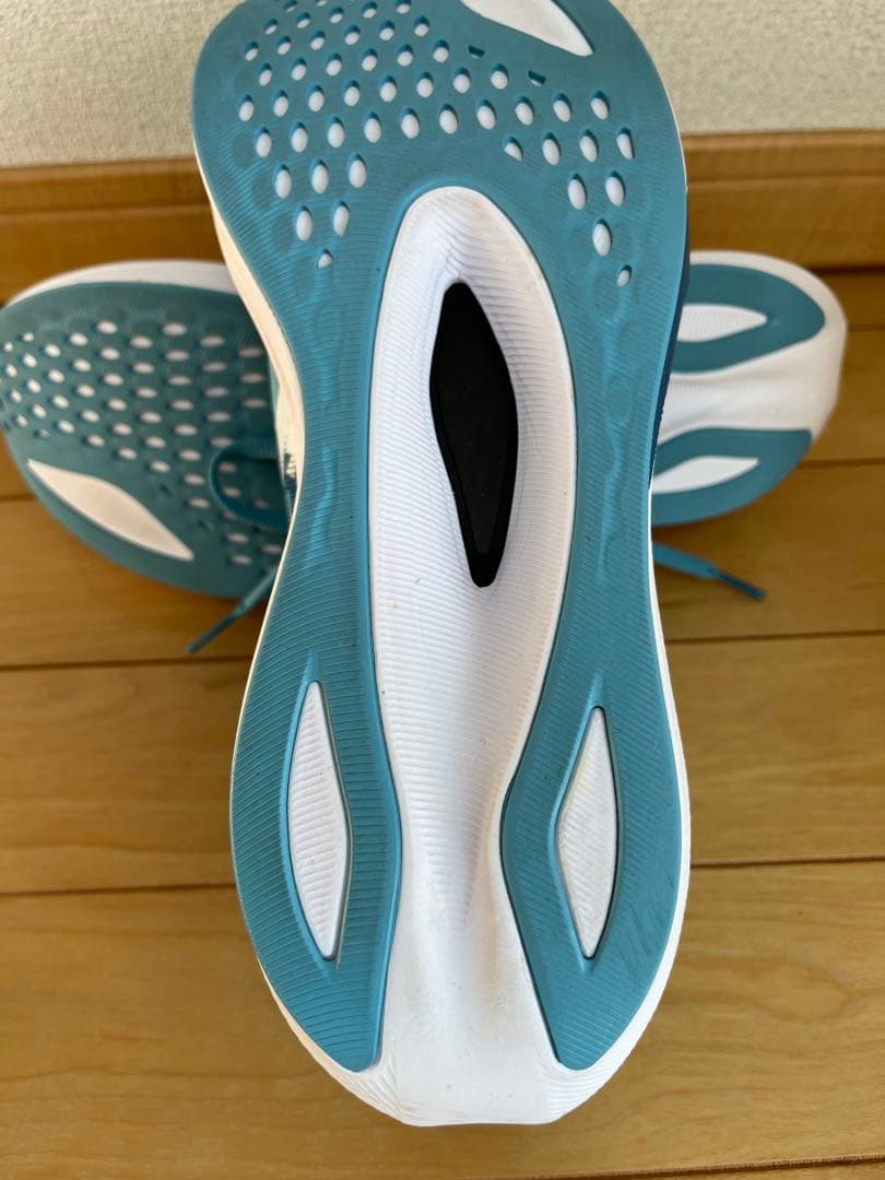 『値下げ』asics マジックスピード4 (26.0cm)