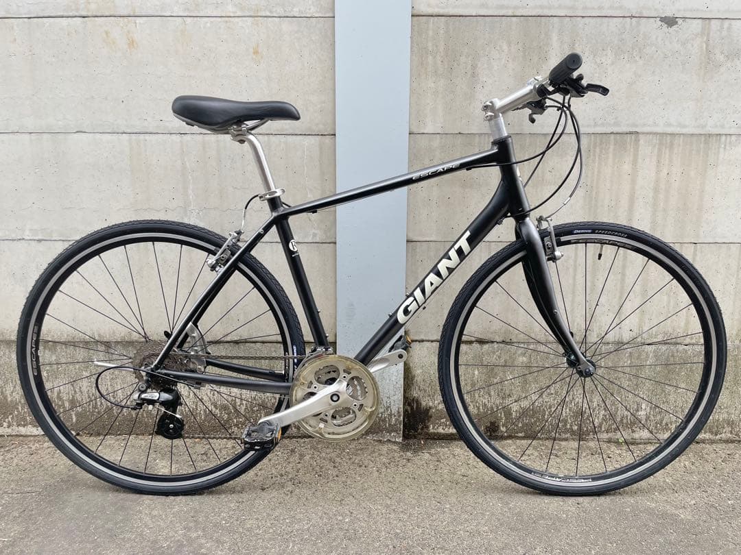【訳あり美品】GIANT ESCAPE R3 24速　クロスバイク　CT500