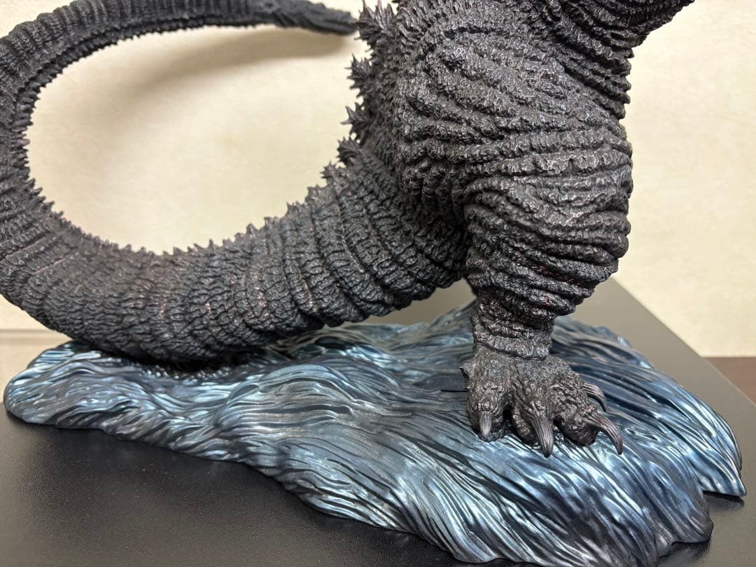東宝30cmシリーズ　ゴジラ像　日比谷スクエア　箱無し現状品
