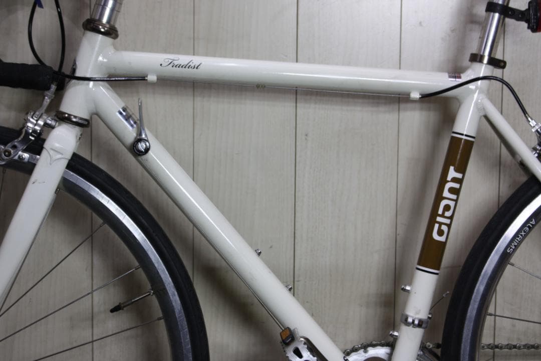 GIANT TRADIST D 700C アルミ 2x8S 510mm ロード