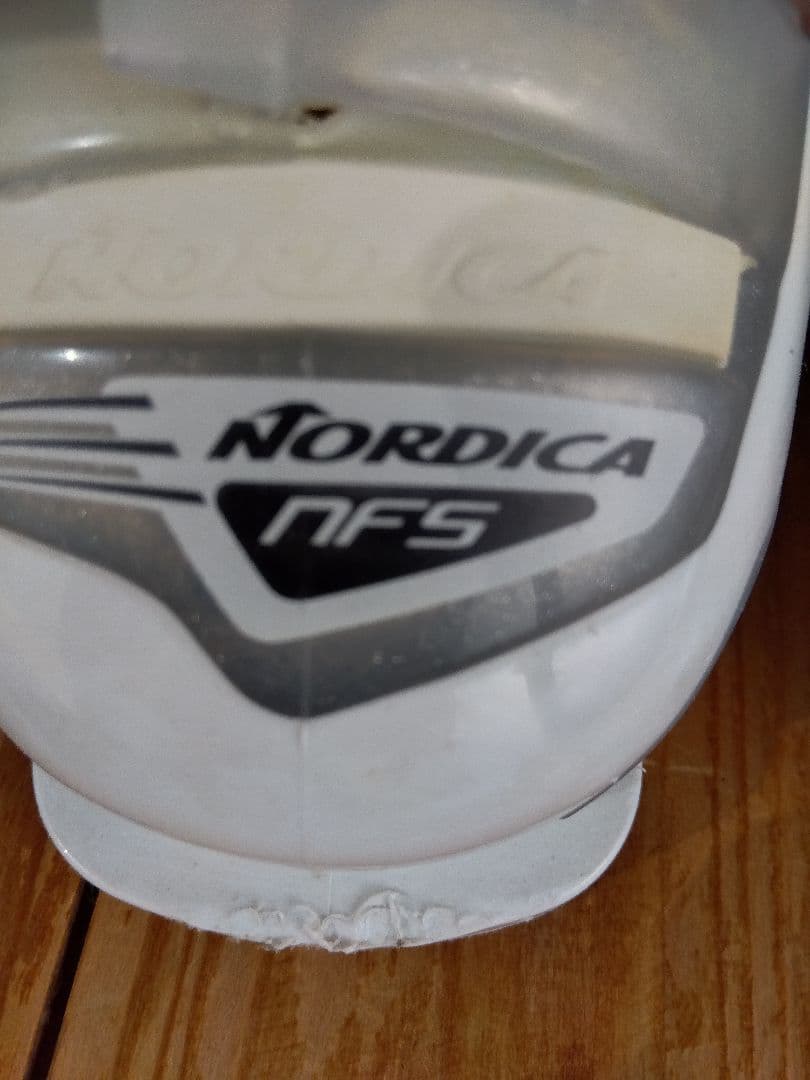 Nordica Cruise 女性用スキーブーツ
