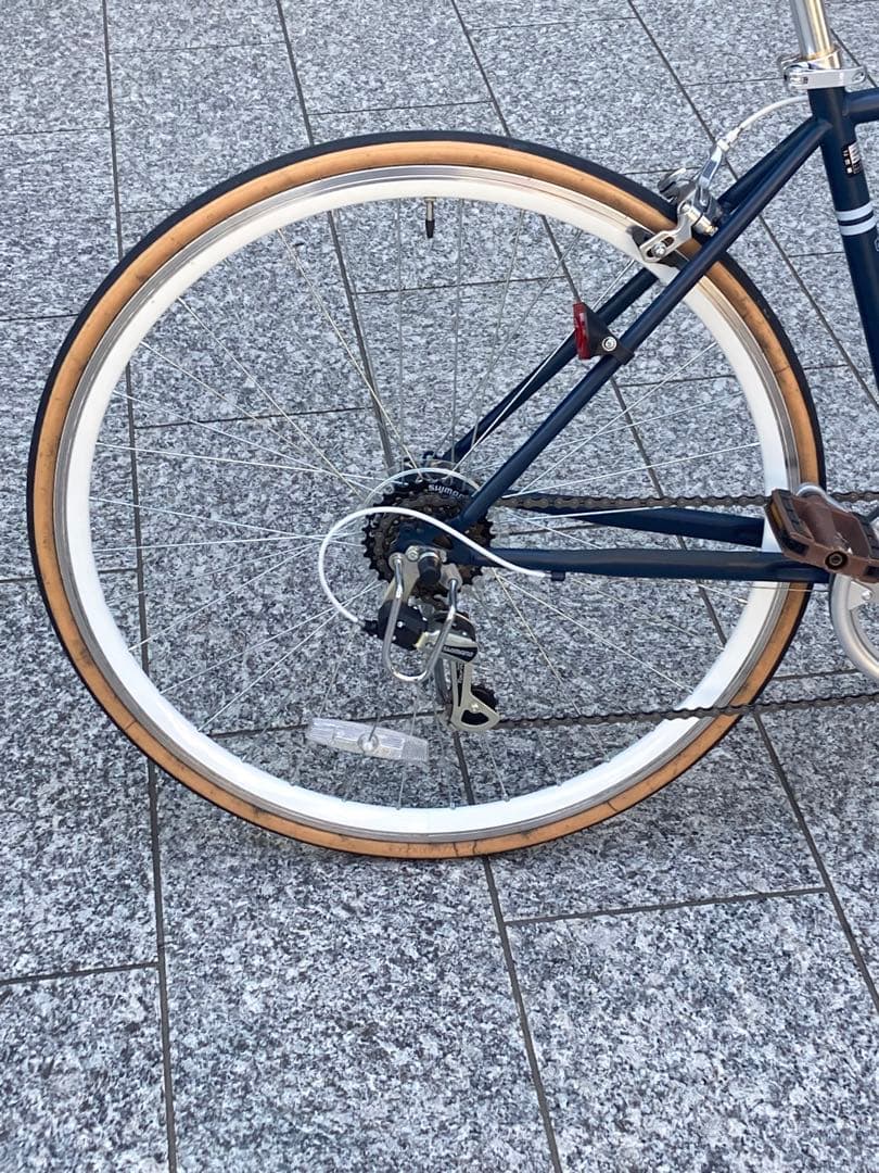 【最終価格】新古品　クロスバイク 自転車　小径　ミニベロ　大阪　女子必見♡♡