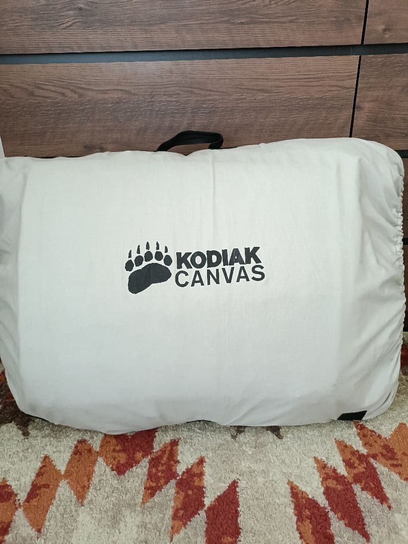 【お値下げ中】Kodiak Canvas 6人用 ２個口の①