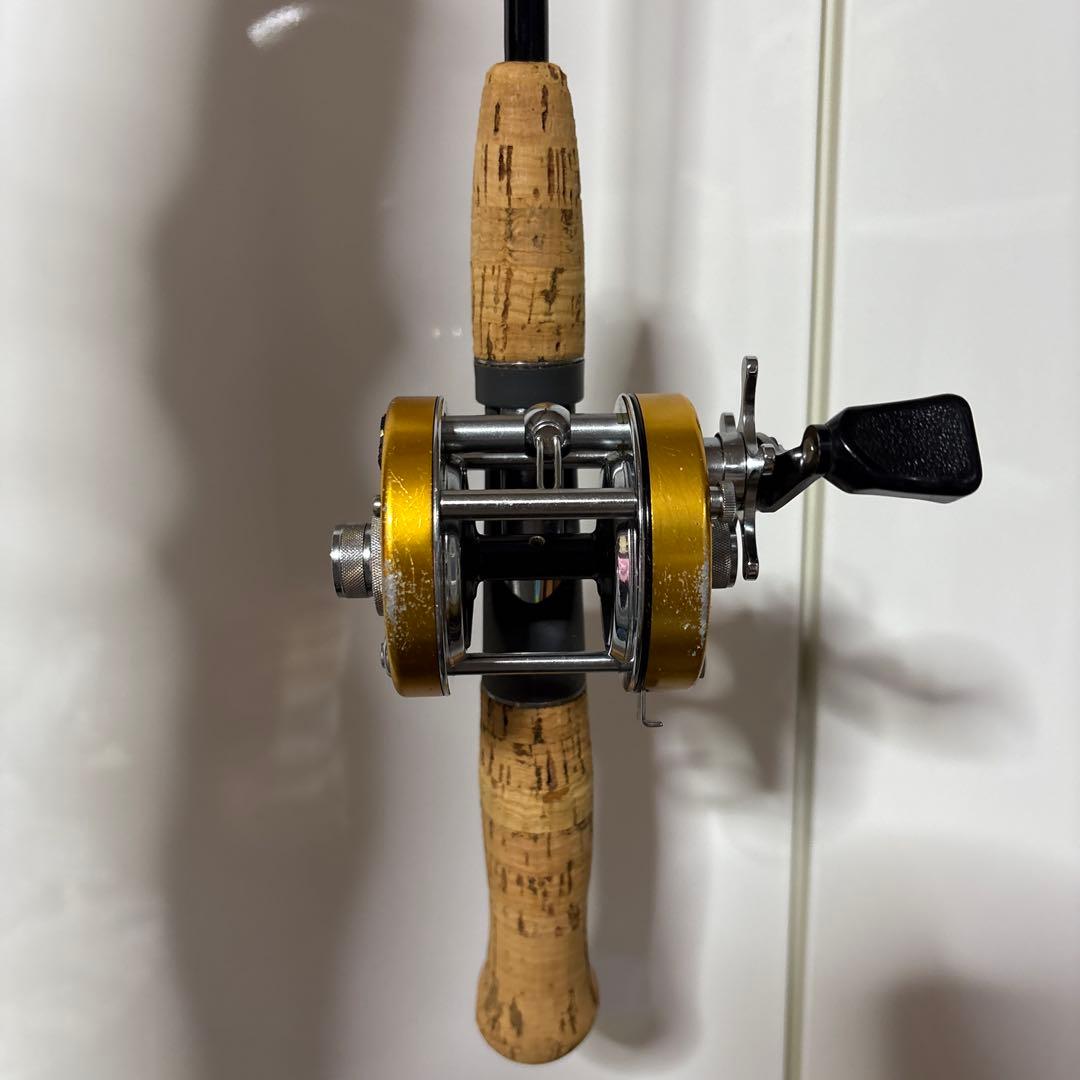 PESCA VENUS C-602M ガングリップ　オールドロッド