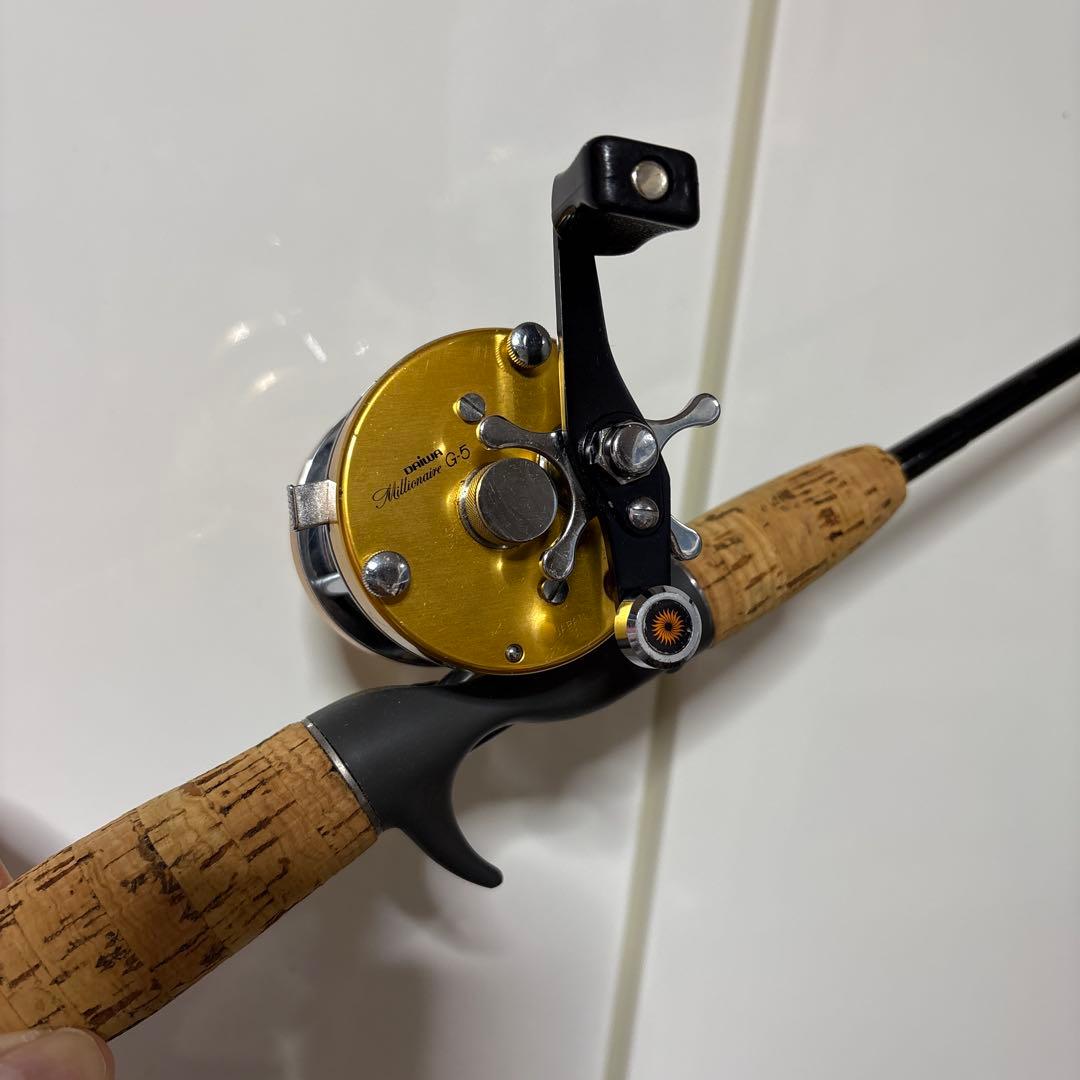 PESCA VENUS C-602M ガングリップ　オールドロッド