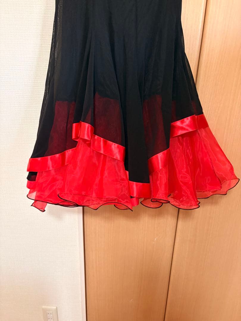 フラメンコ風 黒赤フリルスカート 社交ダンス ラテン衣装 M