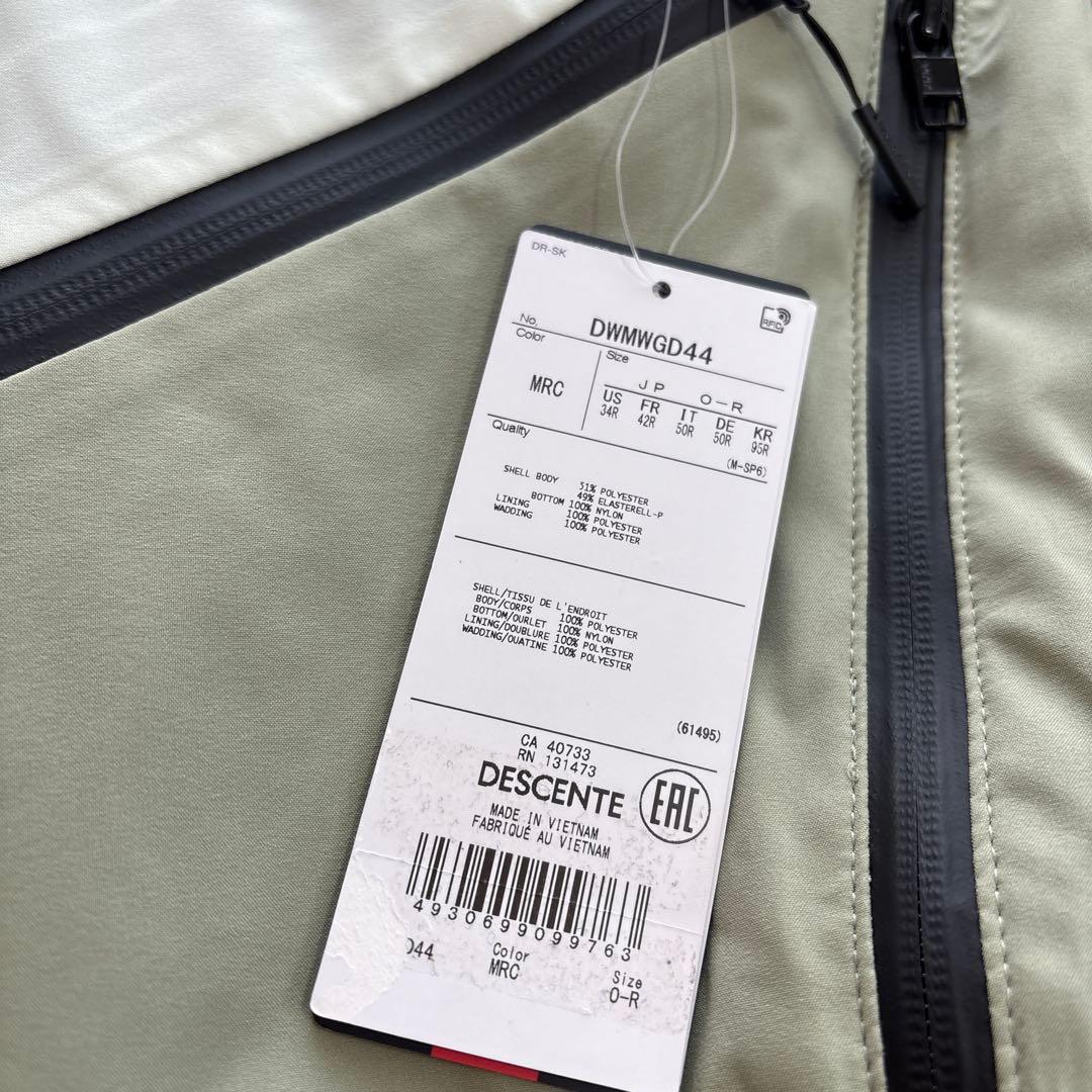 DESCENTE スキーパンツ　DWNWGD44
