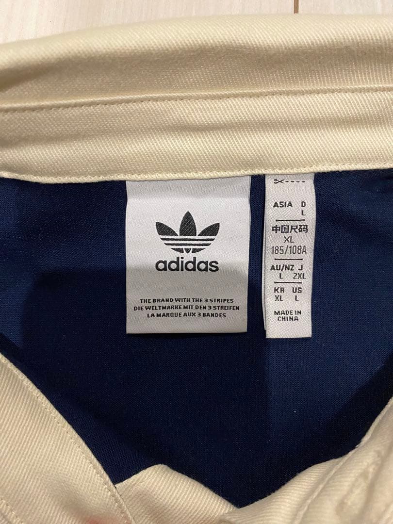 adidas originals ラガーシャツ 1972年ロゴ　スウェット