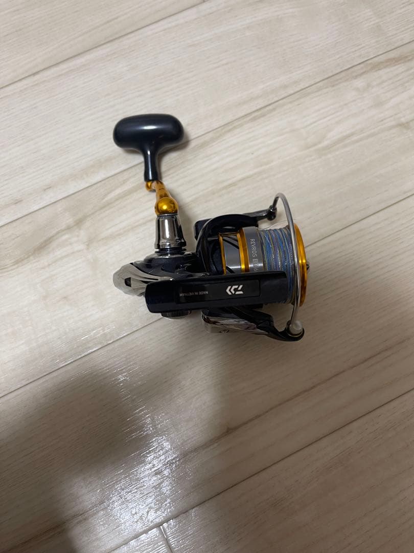 Daiwa REVROS LT 6000D-Hリール
