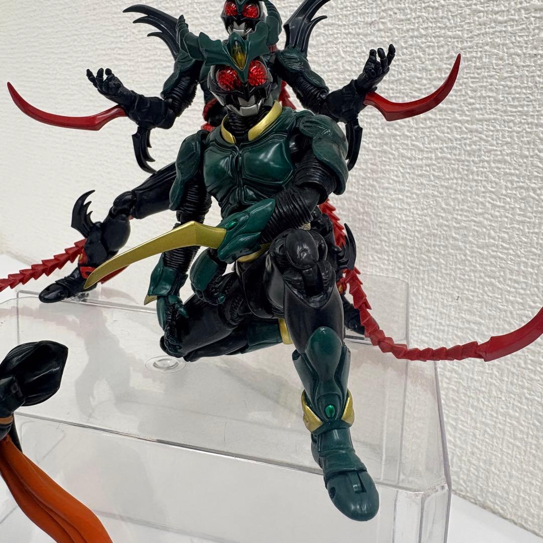 S.H.Figuarts 仮面ライダーエクシードギルス＆ギルス＆アナザーアギト