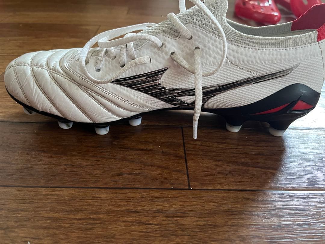 Mizuno サッカースパイク ホワイト/レッド 日本製
