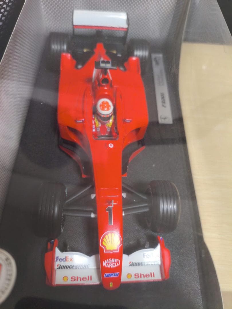 【新品】1/18 Hot Wheel Ferrari F2001