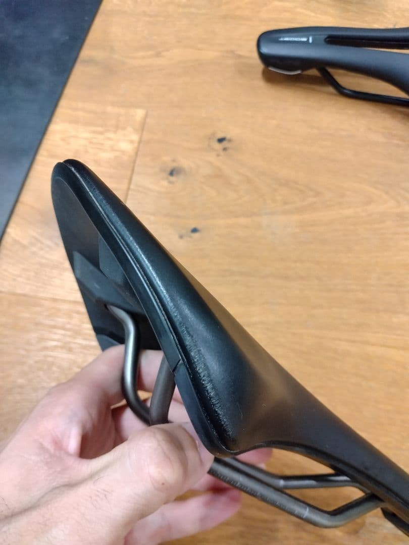 fizik VENTO ANTARES R3 kiumレール　150mm