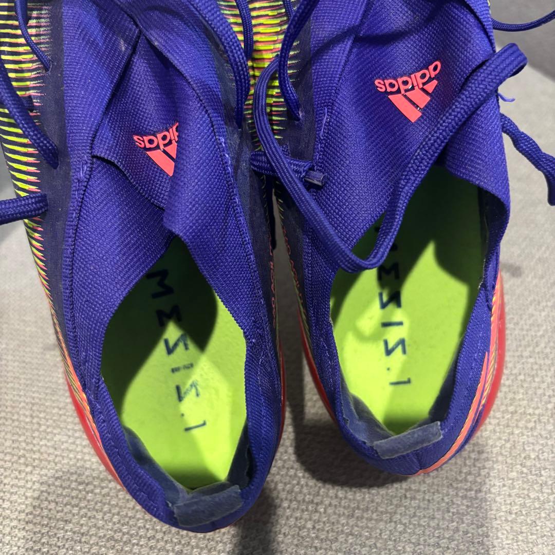 adidas AGILITY サッカーシューズ・スパイク