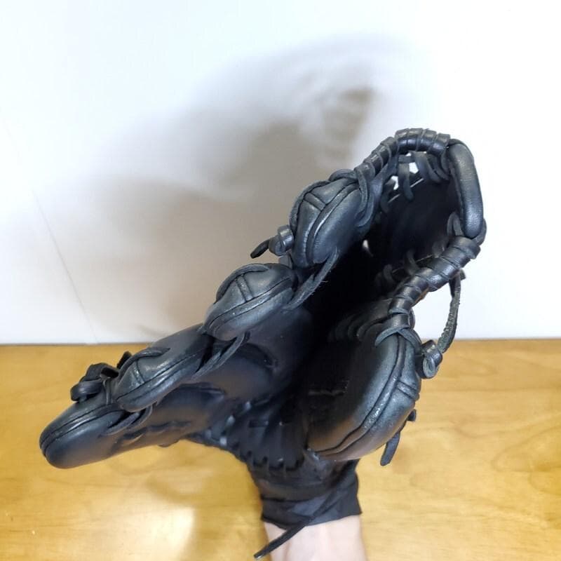 ミズノ イチローモデル プラチナ Mラベル 左投げ用 良品 外野用 軟式グローブ