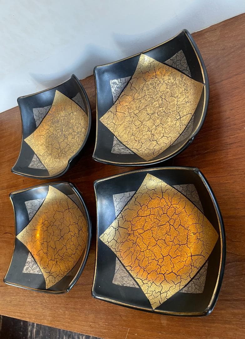 SuLu 美品 四角 金銀黒 中鉢 取り皿 銘々皿 4客+小皿 豆皿 4客