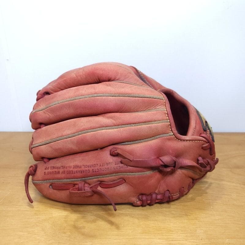 ミズノ 荒木雅博モデル ダイアモンドマスター 限定品 内野用 軟式グローブ