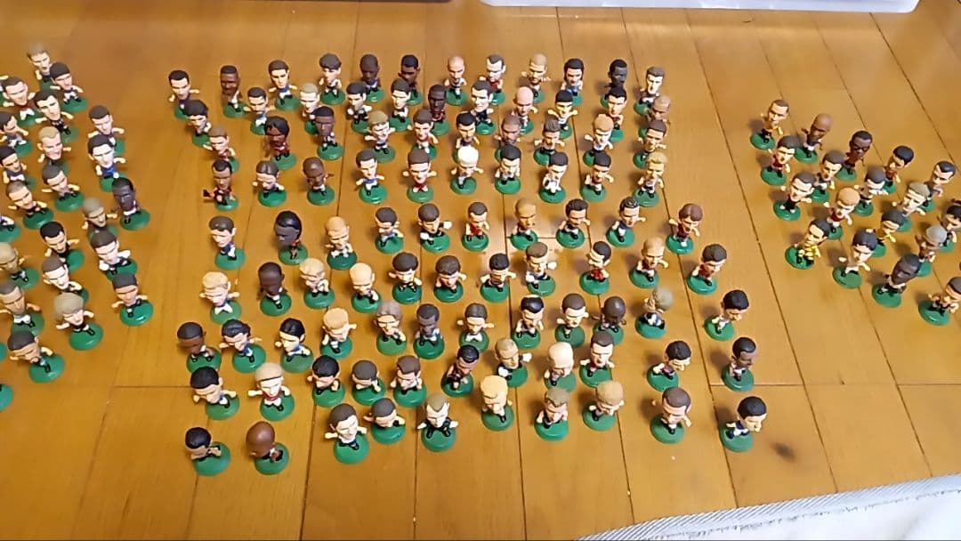 コリシアン ミニチュアーズ 緑台座 セット
